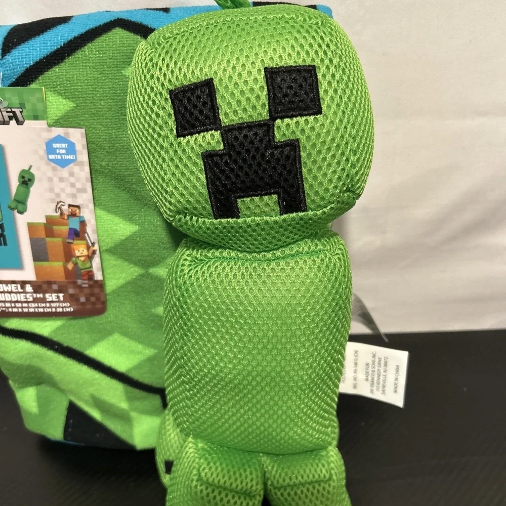 Minecraft Creeper Game Over Cotton Bath Towel & Bath Buddies 2-Piece Set